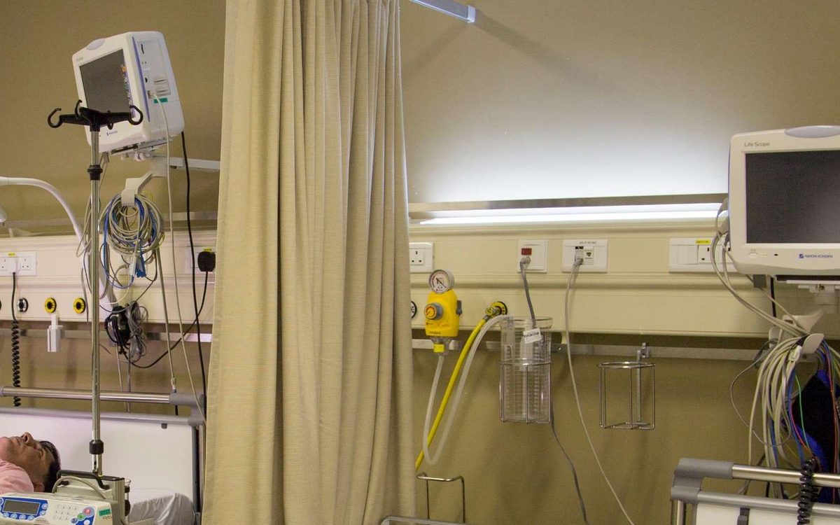 Bed Head Units & Oxygen Therapy